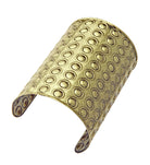Goldener Armreif mit runden Nieten - 1